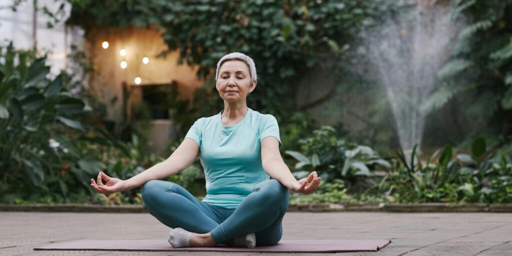 Longevity mindset and sleep behaviors